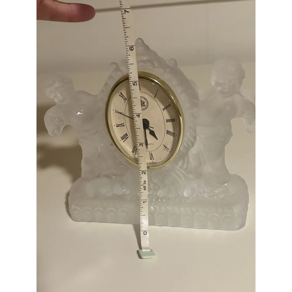 Vintage Cherub Angel Mantel Clock Vatican Library Collection Frosted Taiwan